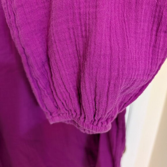 GAP fuschia long sleeve top - Picture 5 of 5